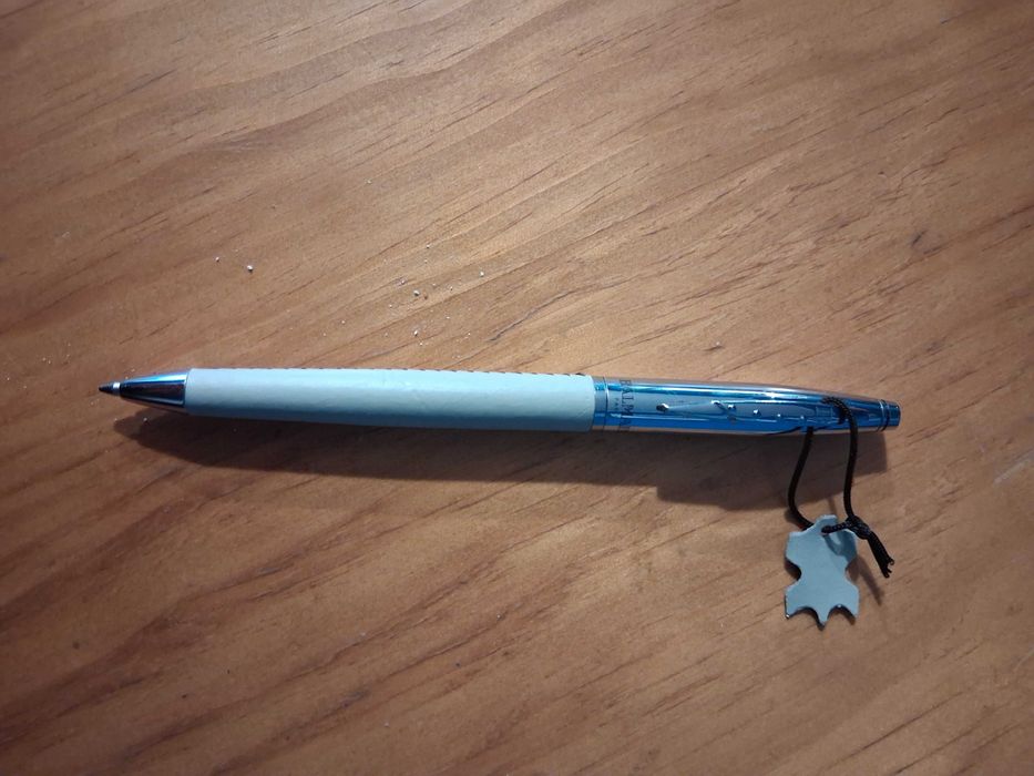 Canetas Balmain Paris