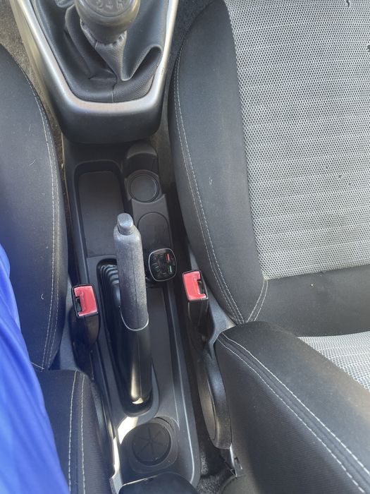 Fiat Fiorino 5 lugares