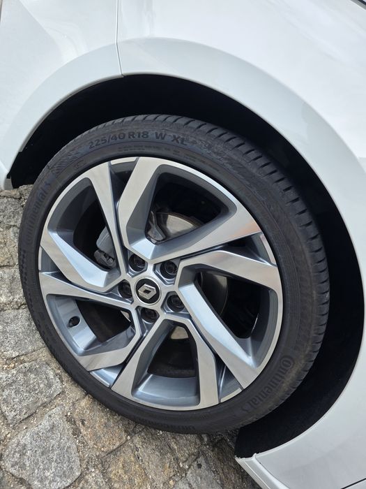 Renault Megane sport tourer