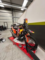 KTM Adventure 450 Rally Replica