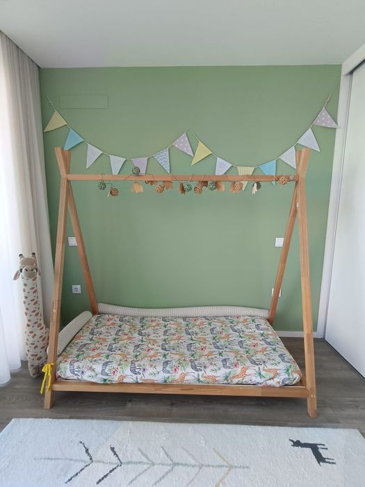 Cama tipi montesori com colchão