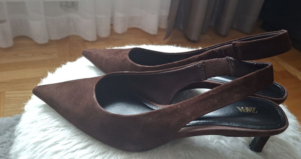 Zamszowe buty zara