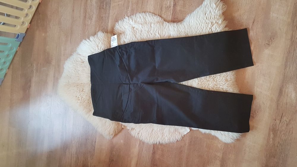 Нові штани бріджі H&M (EUR M) для вагітних