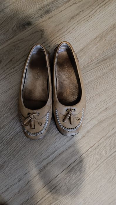 Sabrina camel tamanho 37