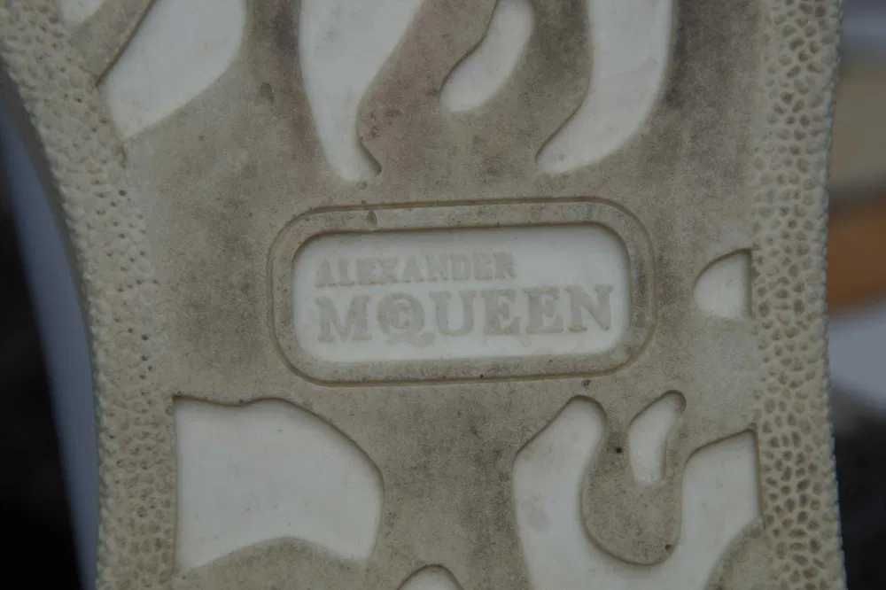 Alexander Mcqueen roz.39