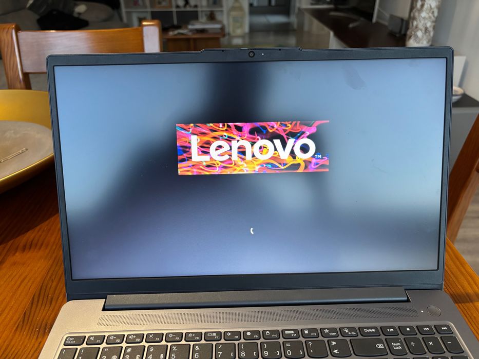 Computador Lenovo ideapad slim3