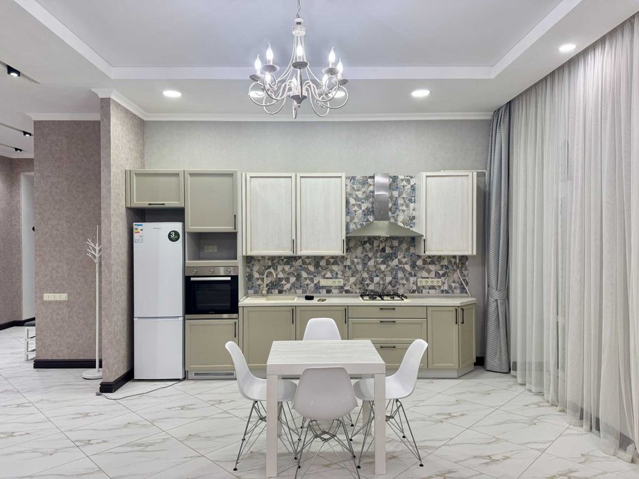 Продается Евро-двушка на Соборной