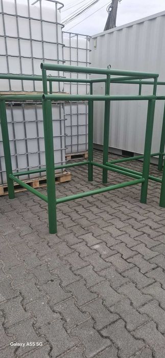 Solidny stojak podstawa pod zbiornik IBC 1000 różne kolory