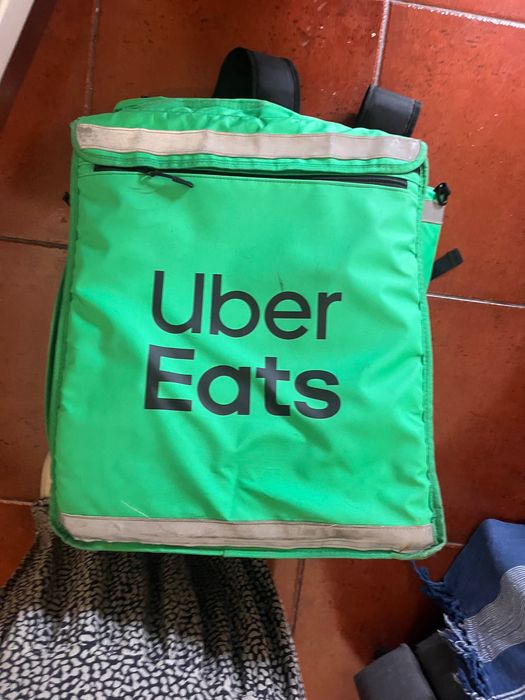 Capacete, Bag e Capa para Chuva