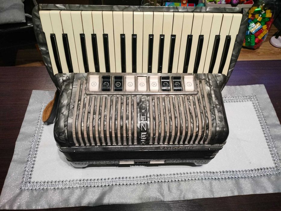 Akordeon Hohner tango II 96 bas