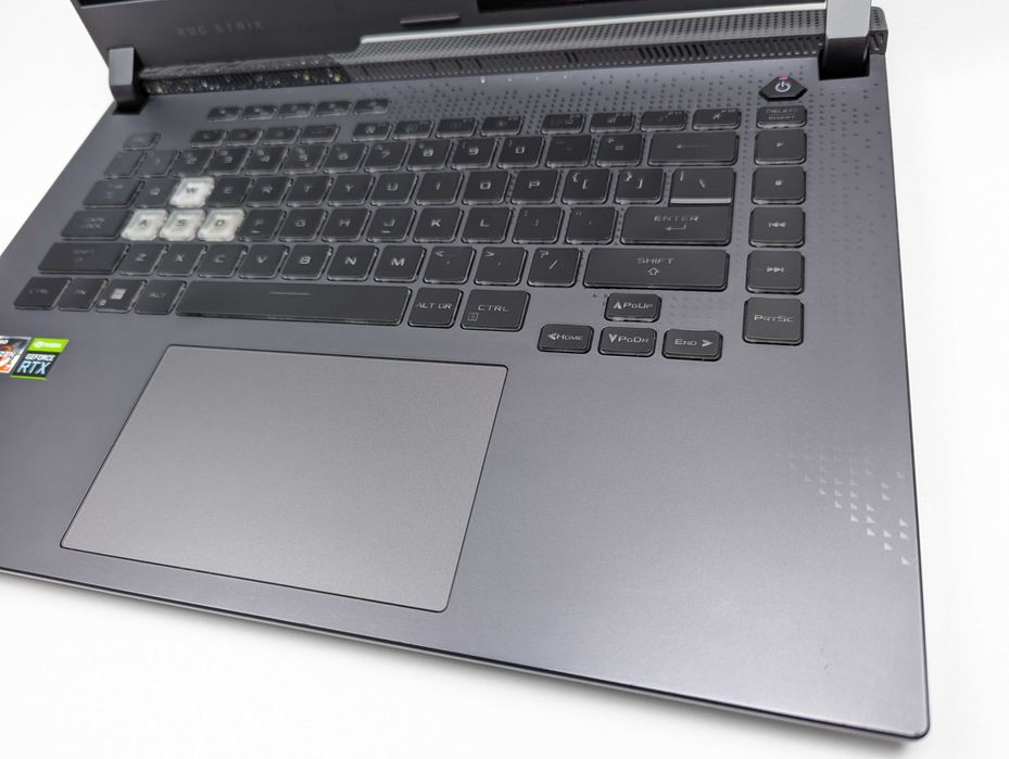 LAPTOP GAMINGOWY Asus ROG Strix RTX 3050 Ryzen 7 4800H 144hz