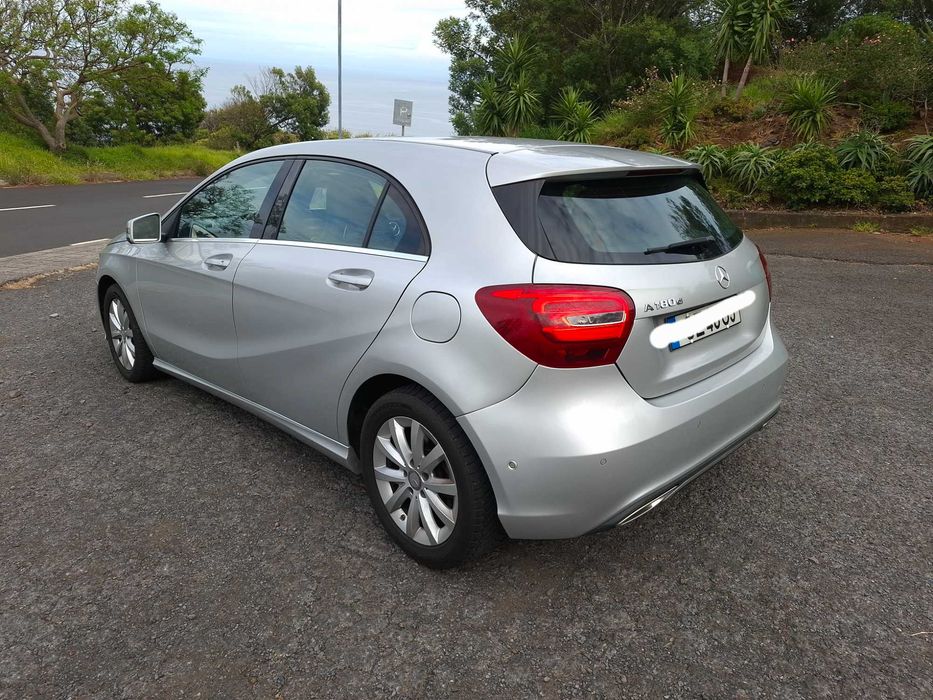Vendo meu Mercedes Benz A180 d — photo 2