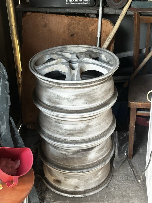 4 диска под покраску, r16