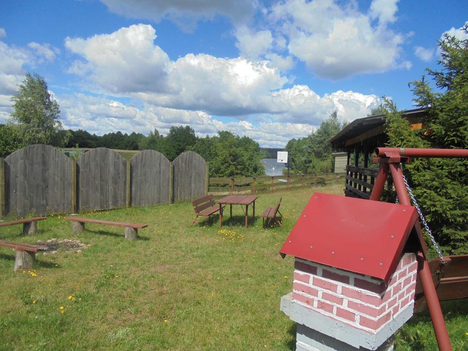 Domek  letniskowy wczasowy domki nad jeziorem Kaszuby ŻÓŁTY HOLENDER