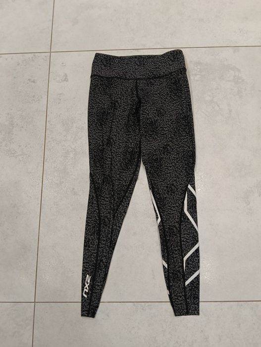 Leginsy sportowe treningowe 2XU