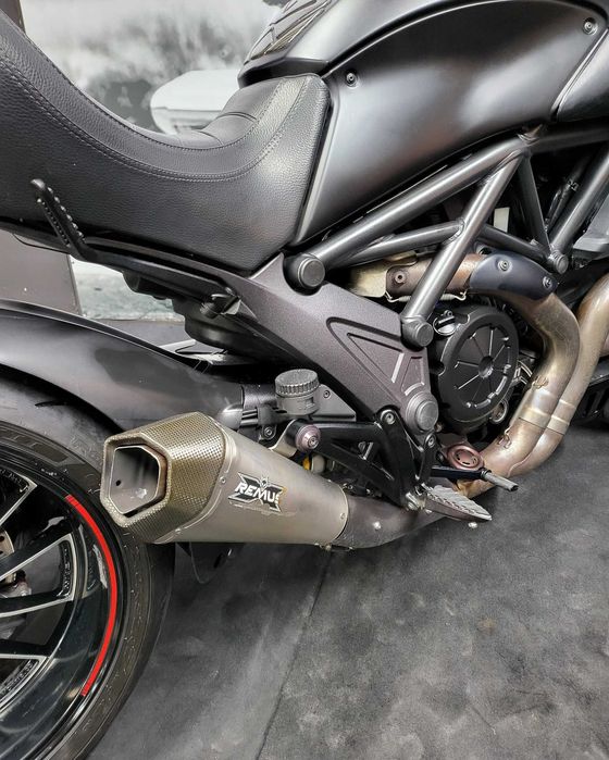 Ducati Diavel 1200 / 2013