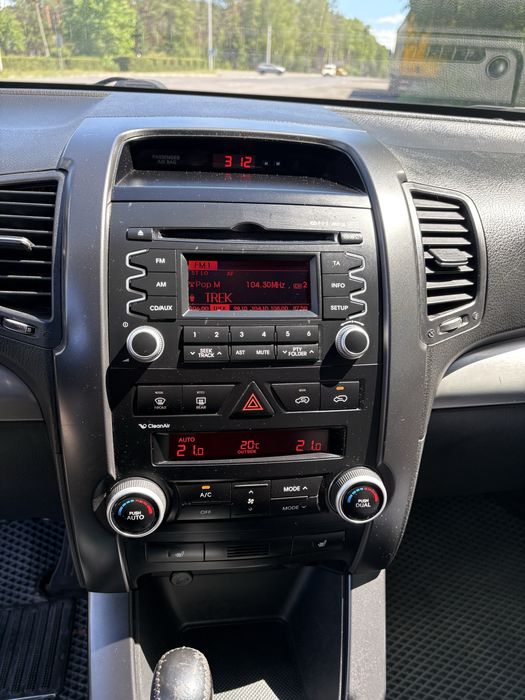 Продам Kia Sorento