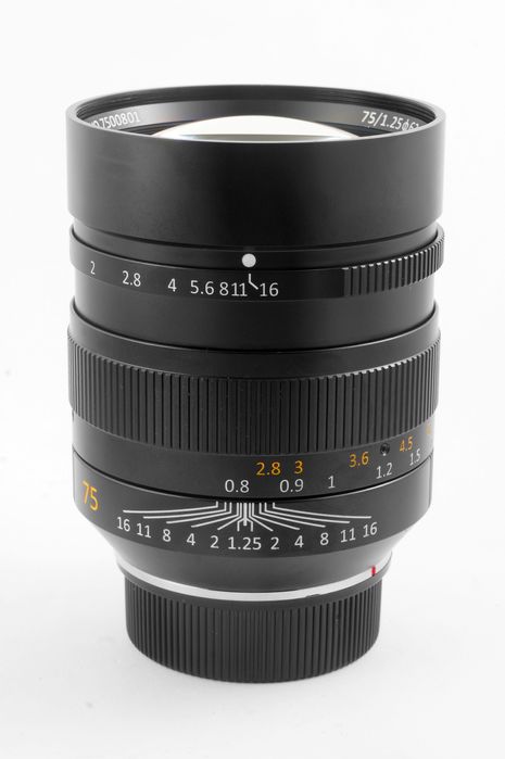 Об'єктив 7Artisans 75mm f/1.25 II MF для Leica M