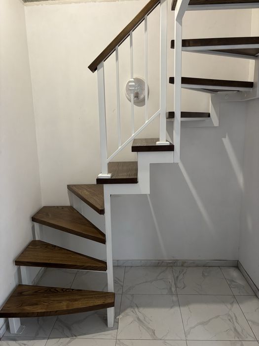 Сходи, металокаркас!