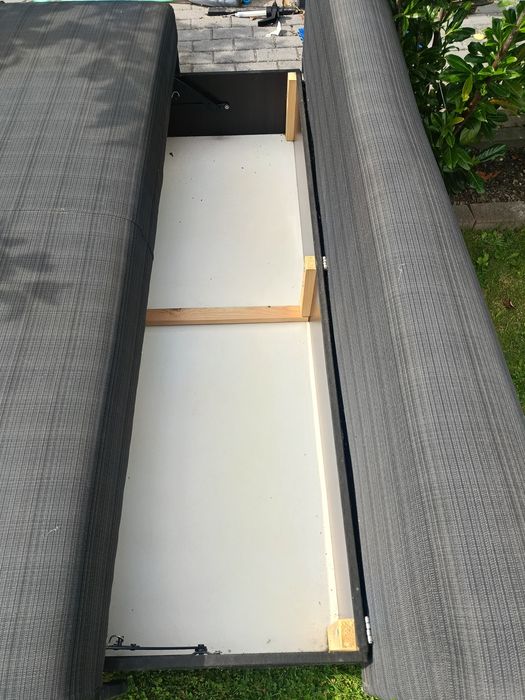 Sofa dwuosobowa rozkładana