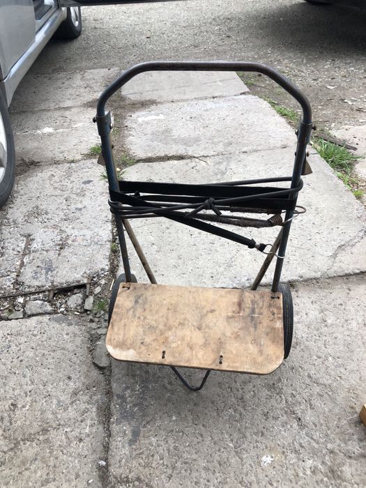 Продам небольшую тачку