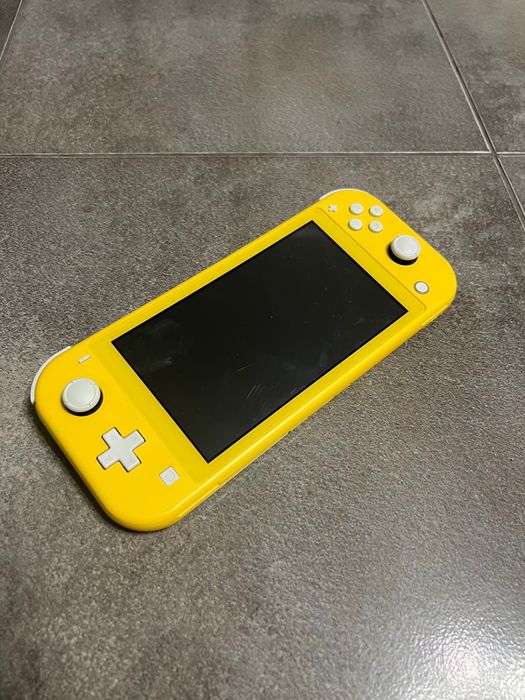 Nintendo Switch Lite +64gb