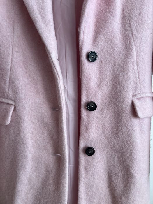 Пудрове демісезонне пальто Bershka S/26