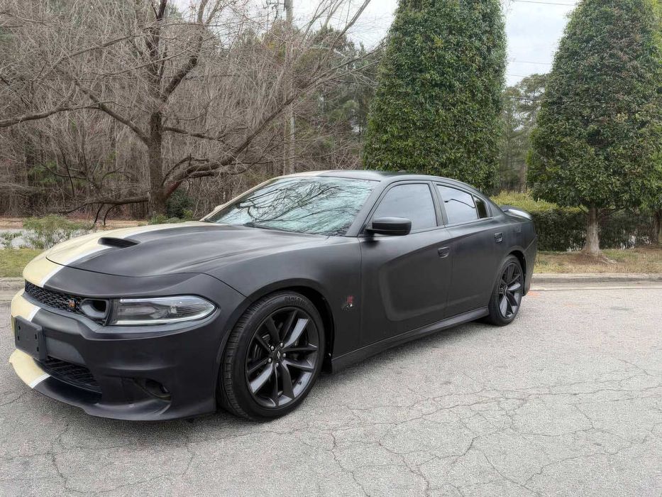 Dodge Charger      2019