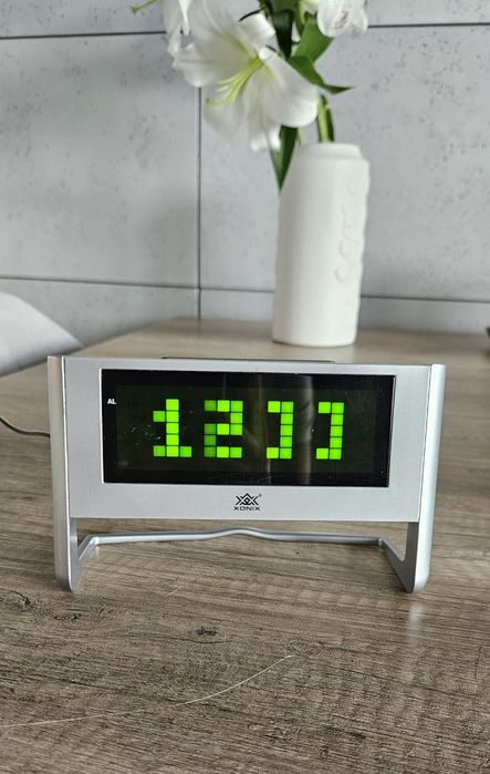 Zegarek z wyświetlaczem