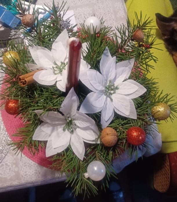 Stroiki świąteczne i wieńce adwentowe róźne rodzaje więcej ofert prv