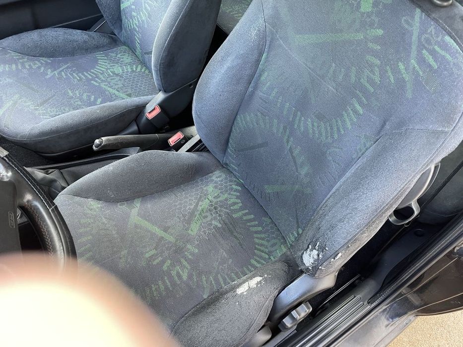 Lancia Y elefantino rosso