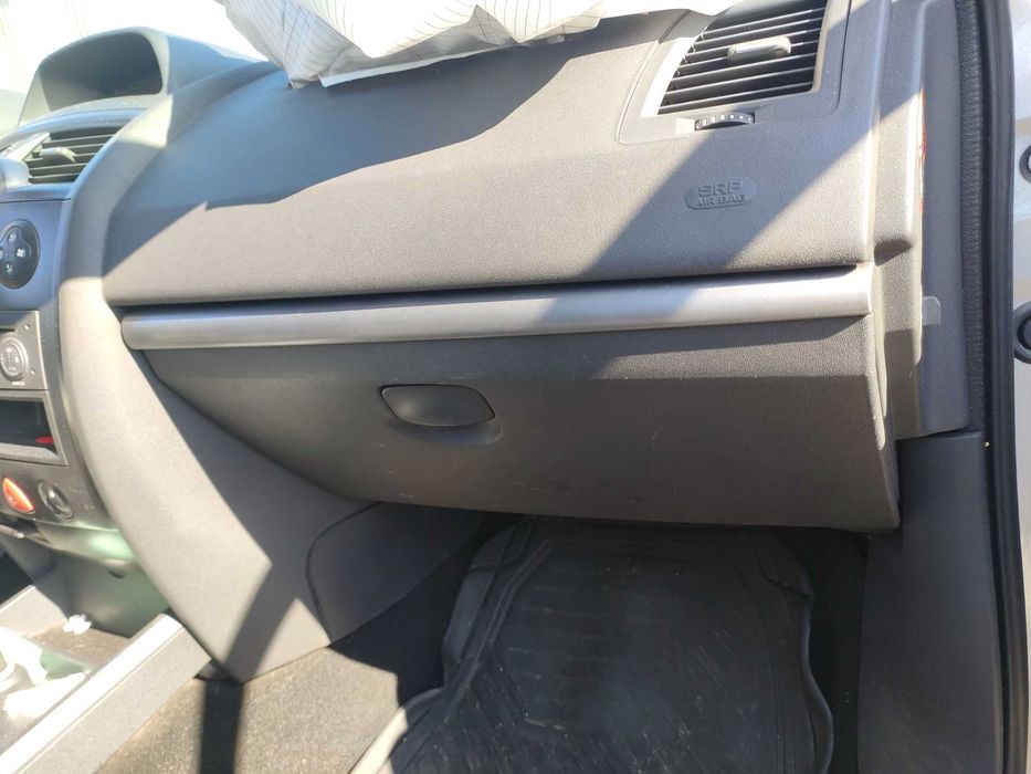 RENAULT Megane II Carrinha (KM) 1.5 dCi Diesel 106 cv / 78 kW 2005 - 2008 Para Peças