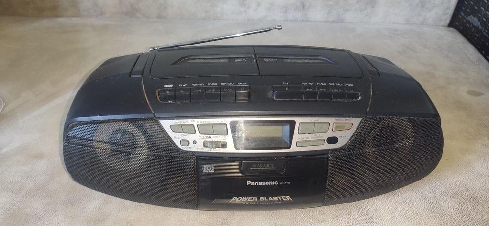 Бумбокс Panasonic rx -dt 37