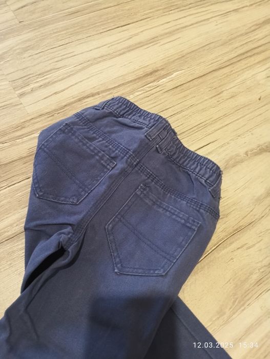 Spodnie chłopięce niebieskie