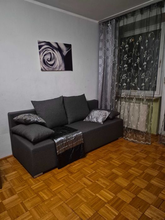 Bezpośrednio wynajmę 2 pok. mieszkanie ul. Batuty przy metro Służew