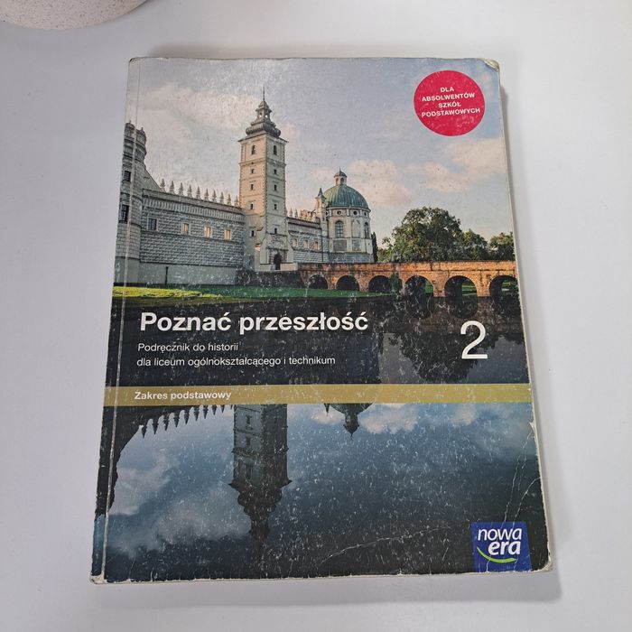 Podręcznik "Poznać przeszłość 2"