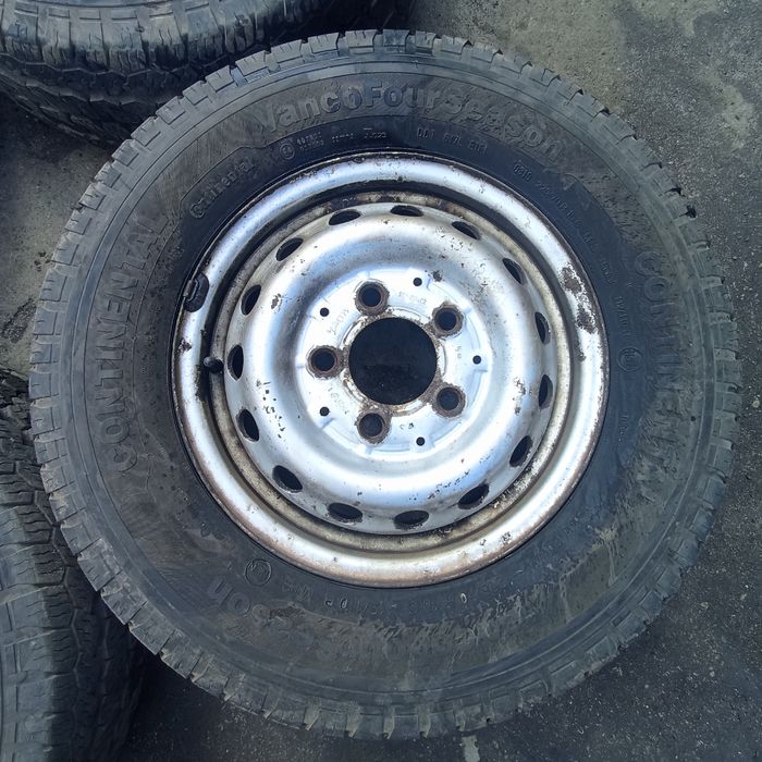 Колеса в зборі sprinter Lt 96-06 диски 5/130/15 шини 225/70/15 Contine