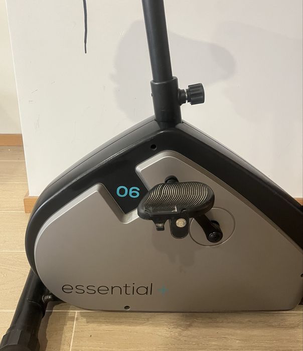 Bicicleta estática Domyos Essential 06