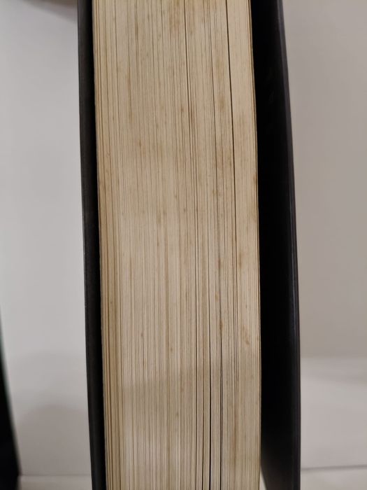 Livro de George R.R Martin - A Guerra dos Tronos