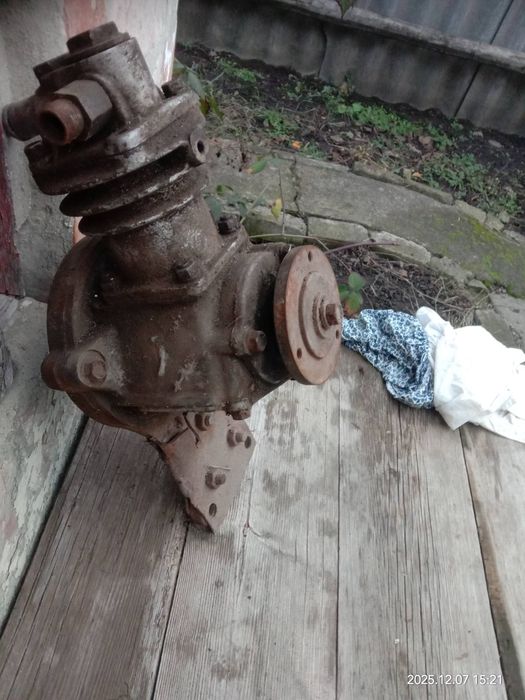 Продам компресор ГАЗ 66