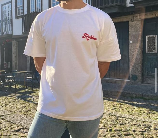 Camisolas de manga curta “Reckless”