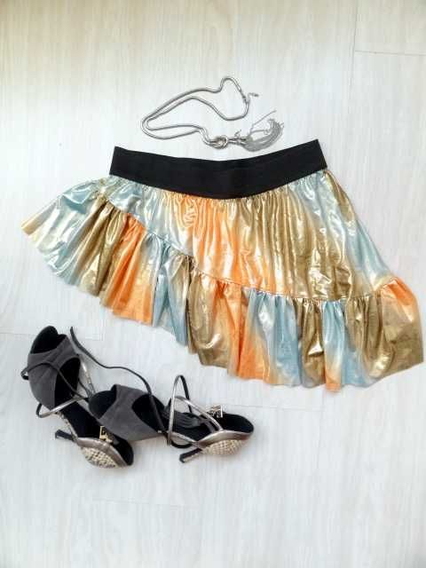 Юбка для танцев, для фитнеса  золотая в идеальном состоянии+ подарок