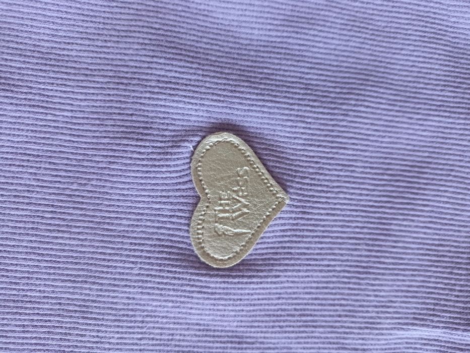 Bluzki prążek . Nowe . 25 zł / szt .