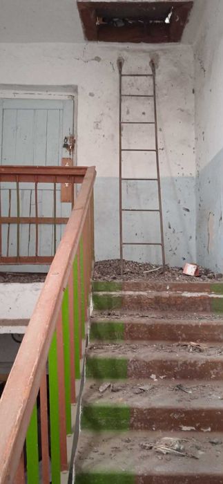 Нежитлова будівля, гуртожиток, площею 892,6 кв.м. Хмельницька обл.