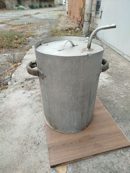 Продам каструлю нержавіючу