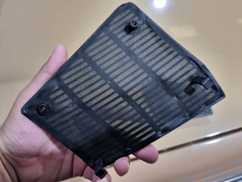 Tampas das colunas Mercedes 190