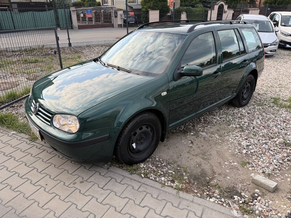 Volkswagen golf  1.9 tdi 130 km niski przebieg 127 tys km salon pl