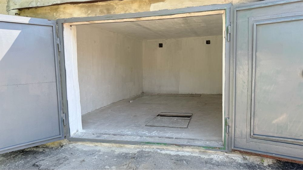 Полтава, Продам цегляний гараж 21 м² + 2 погреби, світло, охорона, документи, ГК «Восход».