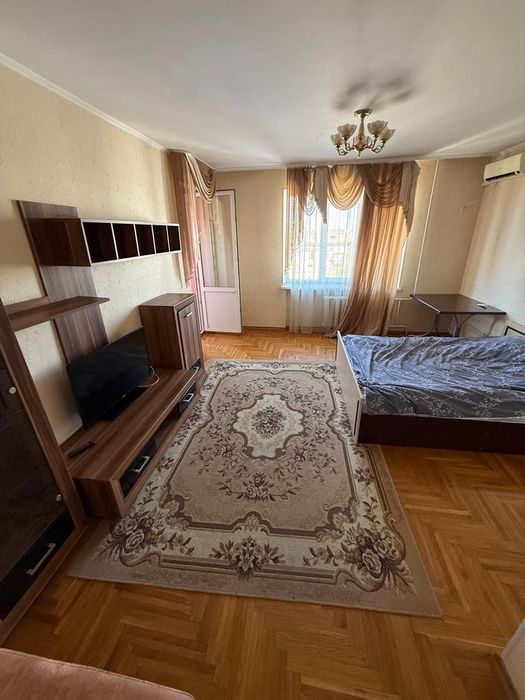 Продаю крупногабаритную 1к квартиру.