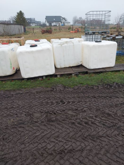 Zbiornik 1000l BRUDNE, WKŁAD,(do umycia mauzer)